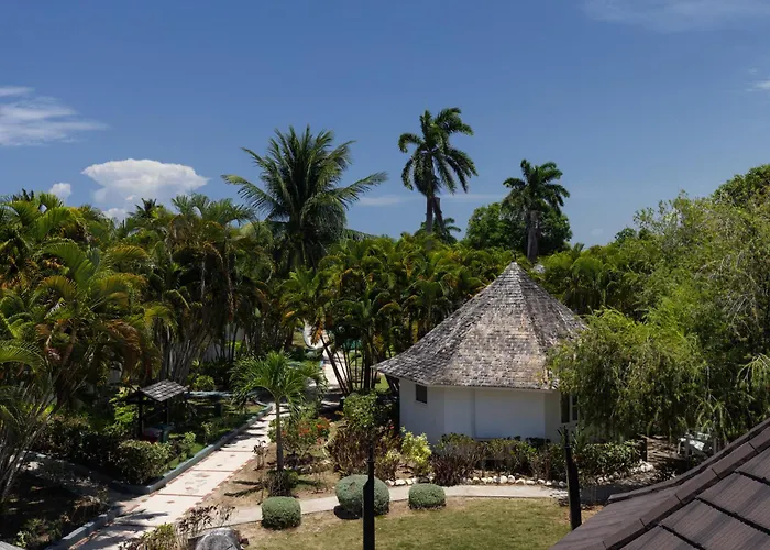 Grand Muthu Club Caribbean Resort